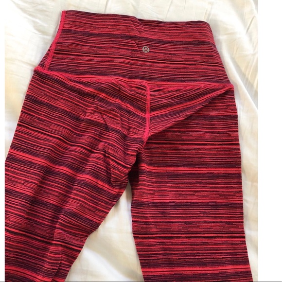 Lululemon crops - Picture 6 of 6